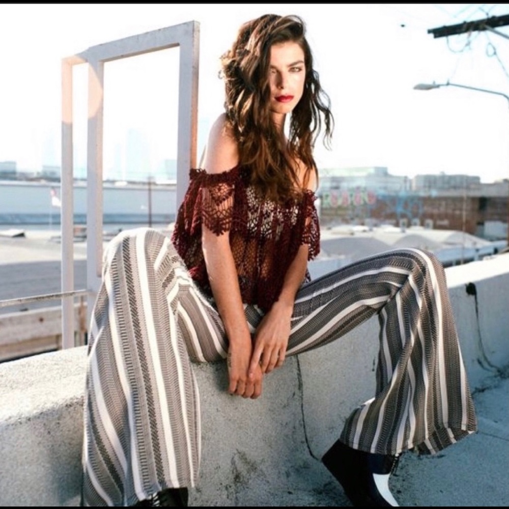 Stone cold fox top